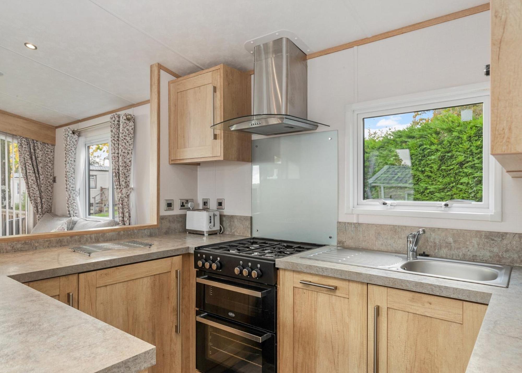 Noble Court Holiday Park Narberth Buitenkant foto