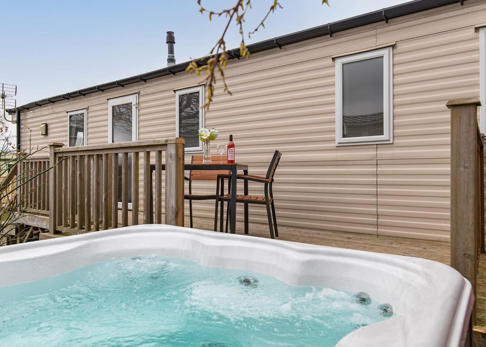 Noble Court Holiday Park Narberth Buitenkant foto