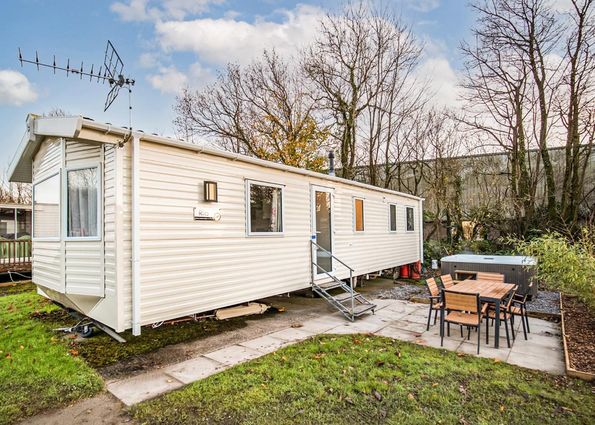 Noble Court Holiday Park Narberth Buitenkant foto
